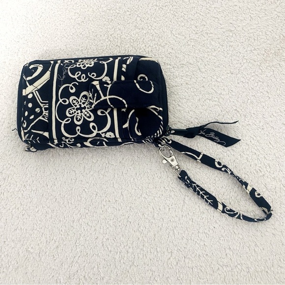 Vera Bradley Wristlet Twirly Birds Navy Blue White Cigarette Credit Card Money - Picture 1 of 7